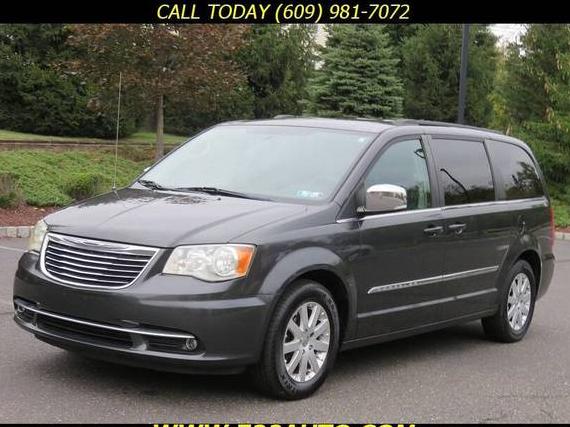 CHRYSLER TOWN AND COUNTRY 2011 2A4RR8DG4BR712128 image